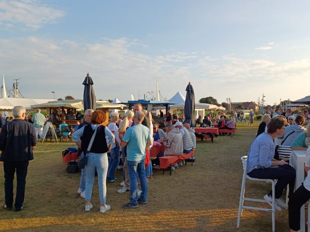 WeinfestGreetsiel_2025.jpg