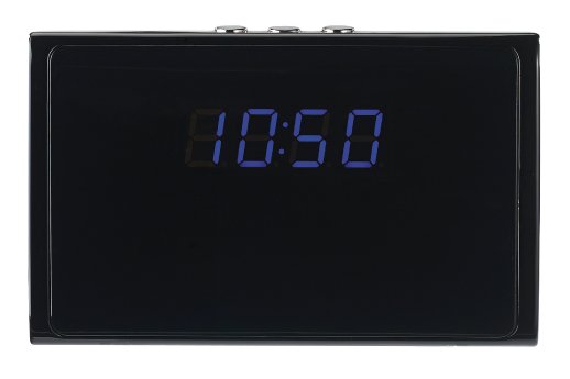 NX-4256_2_OctaCam_LED-Tischuhr_mit_HD-Kamera_Bewegungserkennung_und_Fernbedienung.jpg