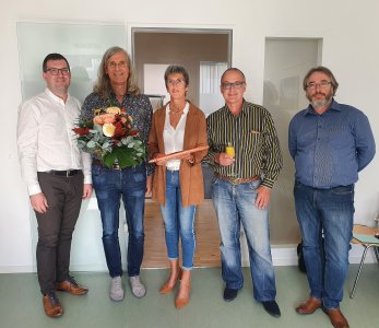 25-jähriges Firmenjubiläum bei der BKK ProVita (v.l.n.r.): Michael Alt, Andreas Schöfbeck, Claudia Strauß, Walter Redl, Ulrich Bachl