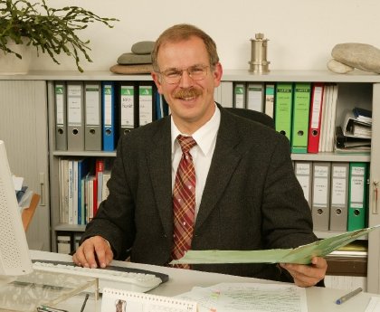Dr. Bert Raeymaekers.jpg