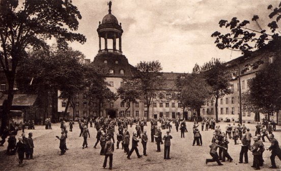 Waisenhaus1928.jpg