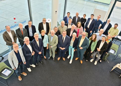 Präsentation_Industrieinitiative_Krefelder_Industriefahrplan_Foto_Urheber_Andreas_Bischof_Nutzun.jpg