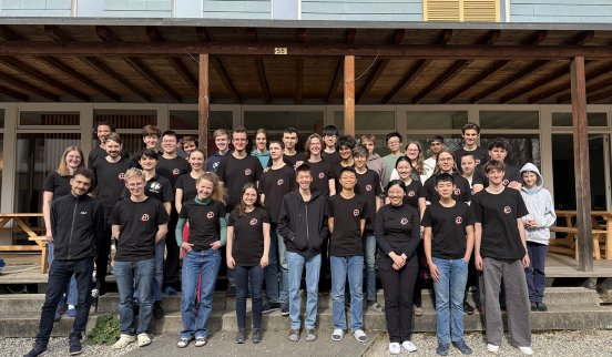 csm_Gruppenbild_Schweizer_Mathematik-Olympiade_e516e8c36e.jpg