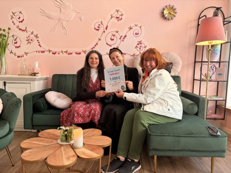 Übergabe Vergissmeinicht.jpg