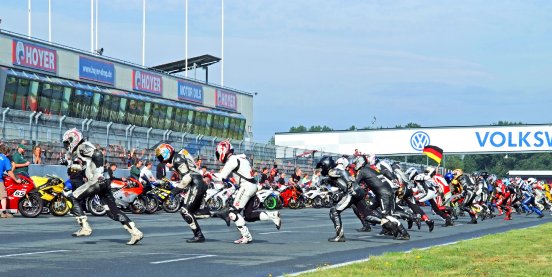 Start_German_Speedweek_Oschersleben_2011_presse.jpg