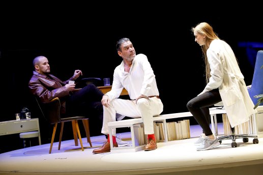 01_Biografie Ein Spiel_HP1_Hupfeld_Birgit_3963.jpg