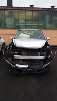 Autoankauf, Auto Verkaufen, Unfallwagen Ankauf & PKW Ankauf.JPG