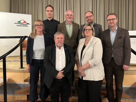 Gruppenbild Podium.jpg