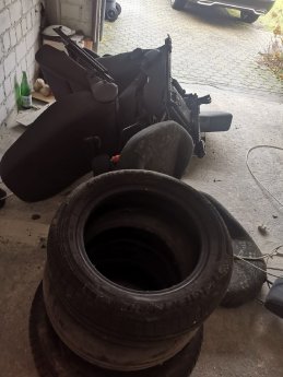 Autoverschrottung in Siegen – Altfahrzeuge zuverlässig entsorgen lassen.jpg