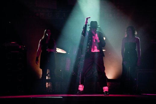 WORLDofDINNER_Tribute-to-Michael-Jackson_Foto-Smooth-Criminals_SC_1380_D....jpg