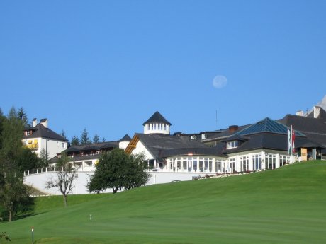 Schloss Pichlarn Spa & Golf Resort.jpg