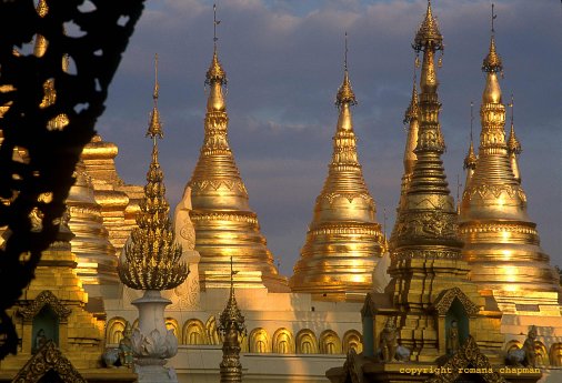 burma shwedagon pagoda 2.JPG