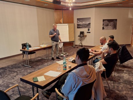 Bild_Deutsch_Sprachkurs_in Göbels Landhotel Willin gen.jpg