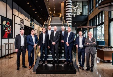 Der Vorstand des BIV-OT (v.l.n.r): Joachim Glotz, Bodo Schrödel, Andreas Rulitschka, Lars Grun, Alf Reuter, Thomas Münch, Albin Mayer, Lars Jäger und Matthias Bauche)