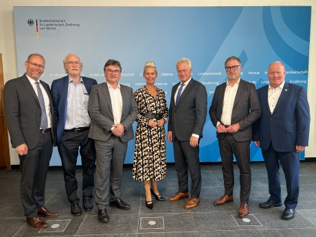 2025-09-23 BMLEH-Verbändegespräch Milch.jpg