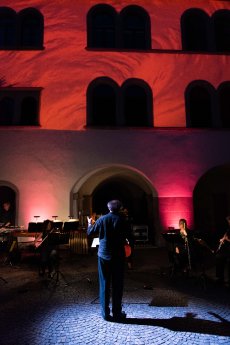 RathausOper-Konstanz_Dichterliebe-2020_5_Copyright_Bjoern-Jansen.jpg