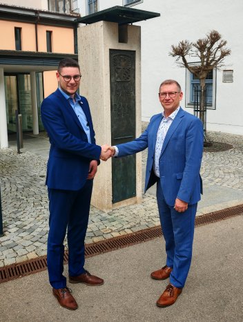 Amtsübergabe_1.jpg