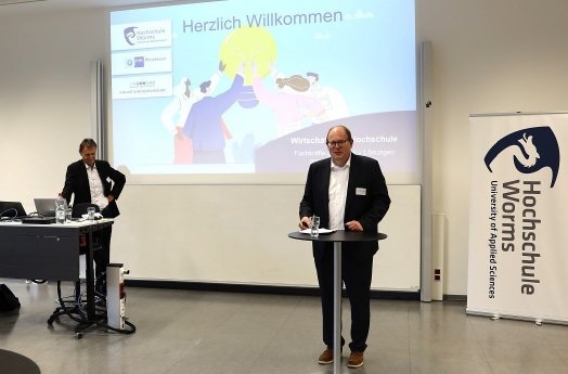 PM_39_2025 - Wirtschaft trifft Hochschule.JPG
