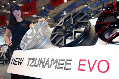 WELTPREMIERE auf der Essen Motor Show: Barracuda Tzunamee EVO