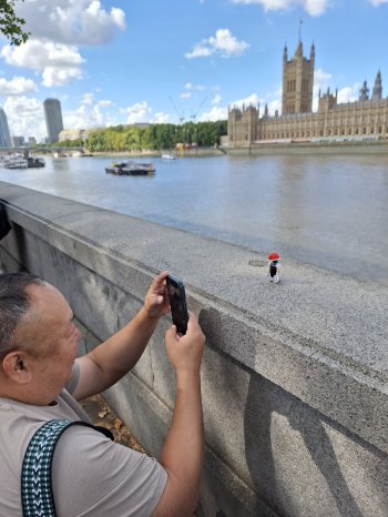 Marie in London © Schanz_Schwarzwald Tourismus (4).jpeg