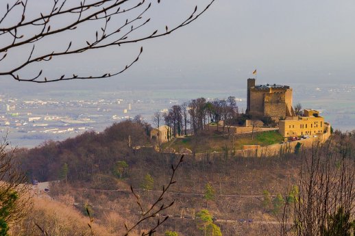 Hambacher Schloss_pixabay.jpg