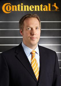 Alexander Bahlmann, Leiter Öffentlichkeitsarbeit Pkw-Reifen