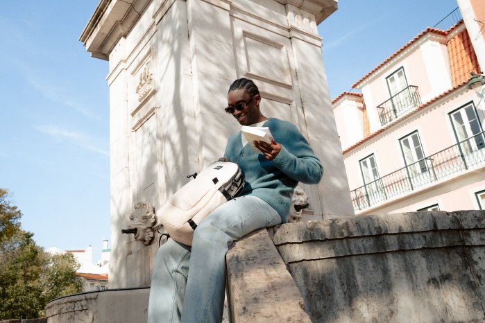 Pressefoto AGR_PM Studenten_Rucksäcke_Copyricht Eoto_Foto Manuel Birkert.jpg