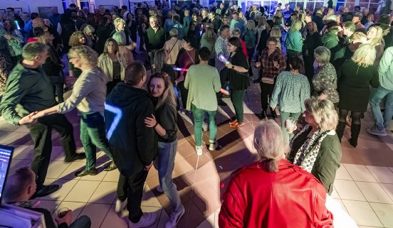 Tanzen am Meer bsp3_ 23.02.2024©Torsten Vollbrecht (9).jpg