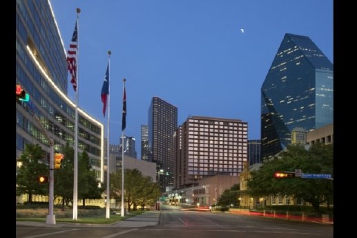 FairmontDallas_Außenansicht.jpg