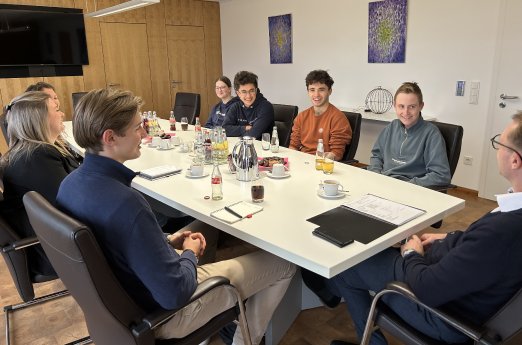 Austausch KJP und LR.JPG