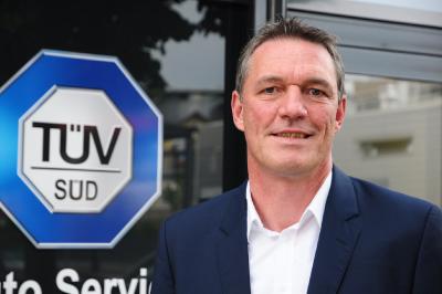 Maximilian Küblbeck - TÜV SÜD Auto Plus GmbH
