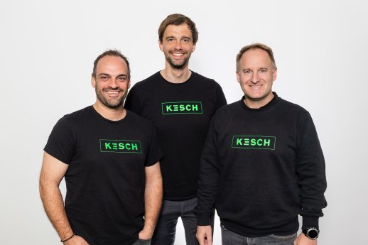 Kesch_Lukas-Schuetz-Daniel-Hilf-Thomas-Kenyeri-scaled.jpg