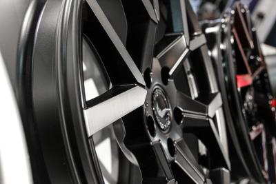 WELTPREMIERE auf der Essen Motor Show: Barracuda Tzunamee EVO