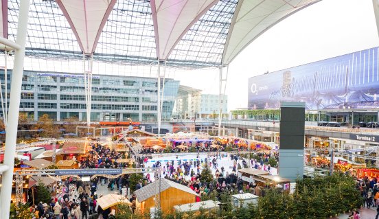 2023_11_26 Weihnachtsmarkt_Flughafen_5134.jpg