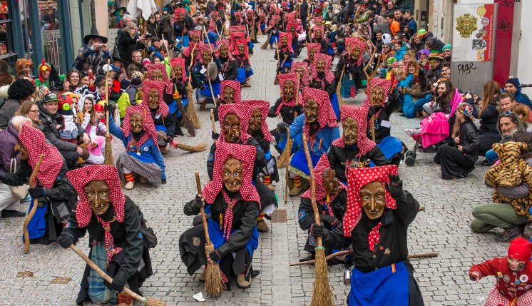 Konstanz-Fasnacht-Menge-03_Copyright_MTK-Chris-Danneffel.jpg