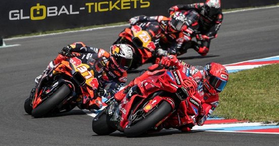 MotoGP Portimão 2025.jpg