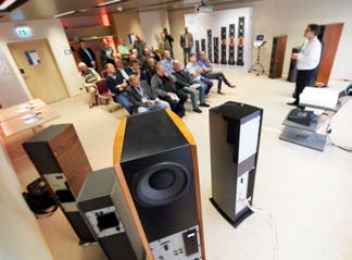 Presseinformation_Nr.2_-_HIGH_END_SWISS_2014.pdf - Adobe Reader.bmp