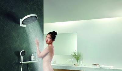 Mit Rainfinity sorgt hansgrohe für ein ganz besonderes Duscherlebnis