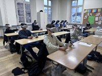 Der VR-Film wird in Demokratie-Workshops an Schulen und Jugendzentren eingebunden.