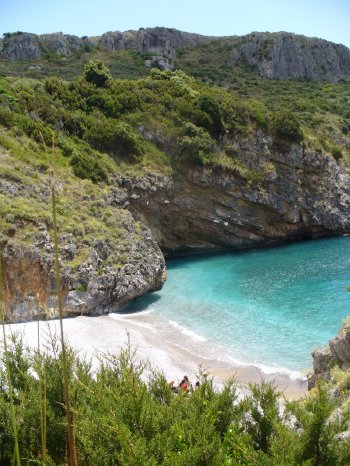 Cala Bianca 3 spiaggia più bella d'Italia 2013.jpg