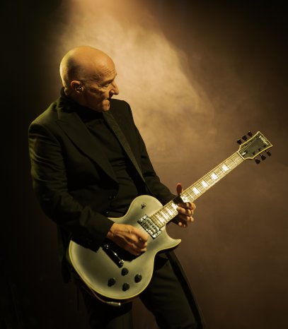 MidgeUre_3.jpg