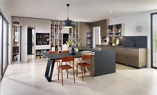 Bild Vertikales Wohndesign Arcos Corten Küche (2).jpg