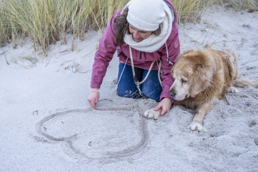 Hundspaziergang_Stra~n-oliver-franke.jpg