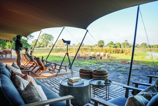 Mozambique Gorongosa Safaris Chicari Camp Spotting wildlife ©African Anthology.jpg