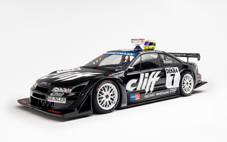opel-calibra-v6-4x4.jpg