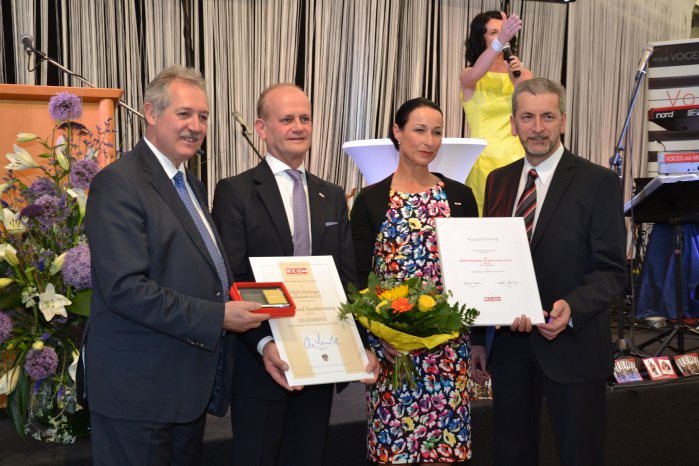 Anrei Geschäftsführer Kurt Reisinger erhält Auszeichnungen der Wirtschaftskammer Österreich.JPG