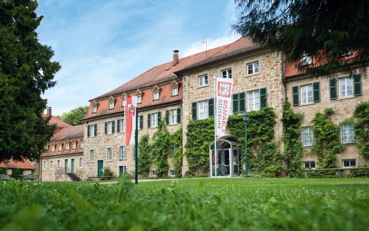 MUSEUM~1.JPG