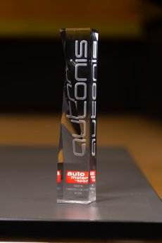 PEUGEOT_autonis Award (3).jpg