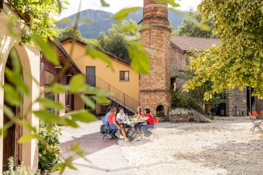 Ca. Stella FARM, Meride-Ticino Turismo - JacquesPerler.ch-1.jpg