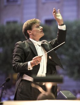 Stefan_Klingele_2012_Alexander_Kenney.jpg